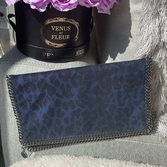 Stella McCarthy Falabella blue animal print Clutch - Picture 2 of 11